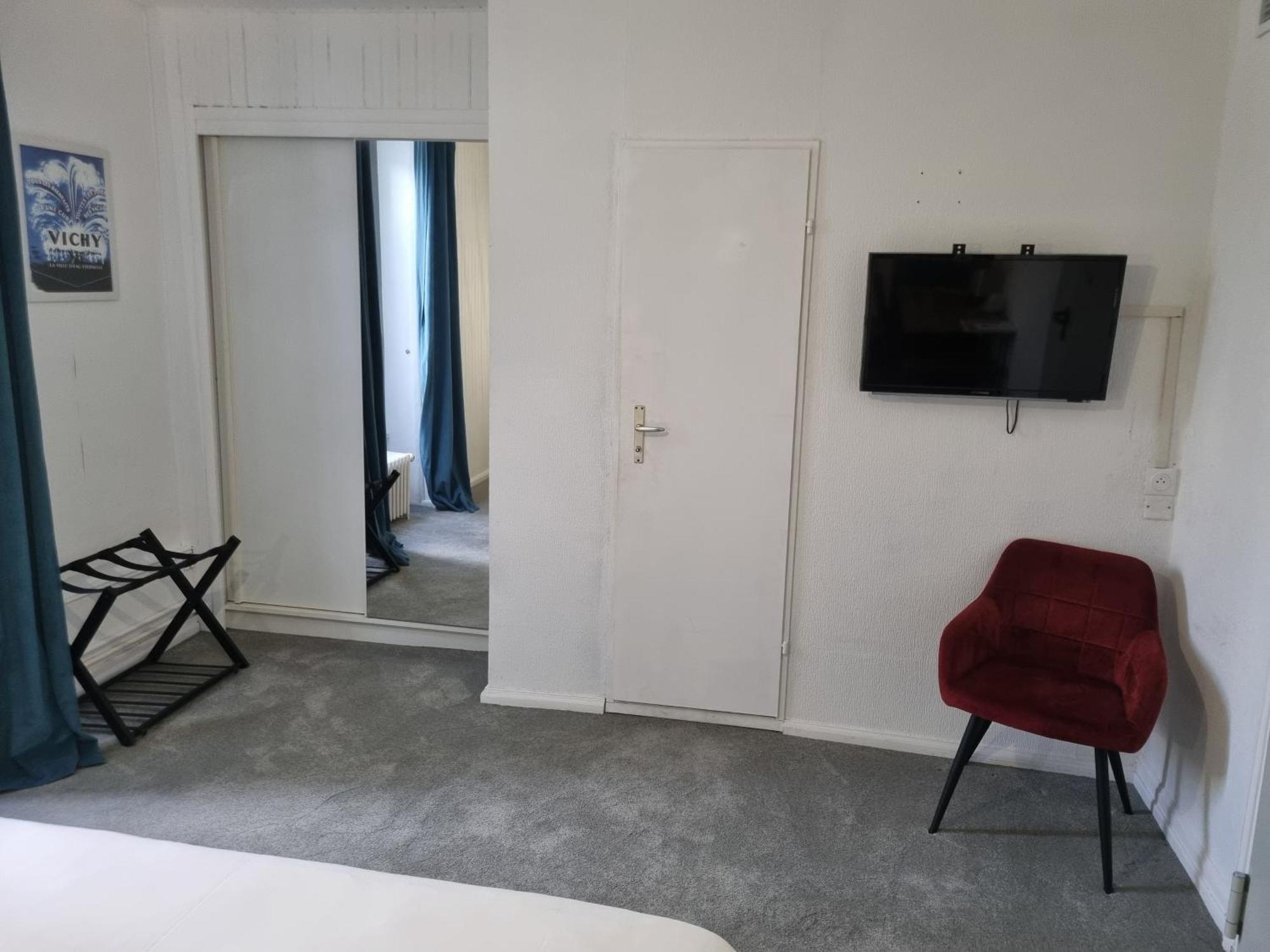 Hotel & Restaurant Le Patio ヴィシー エクステリア 写真